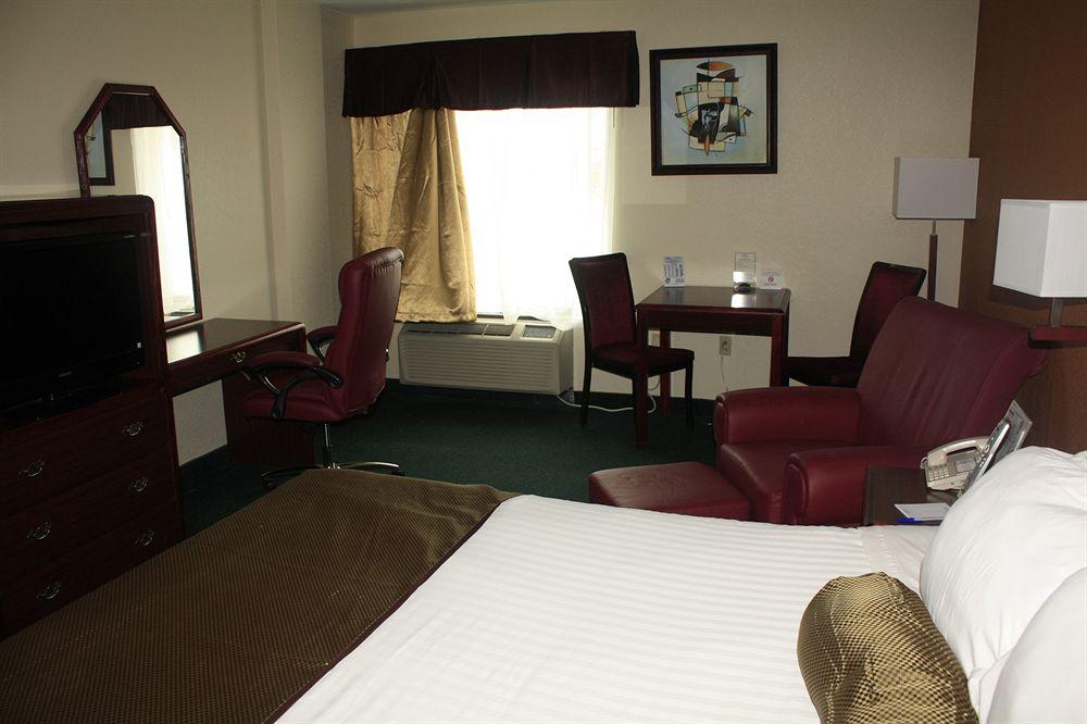 Super 8 By Wyndham Somerset Extérieur photo