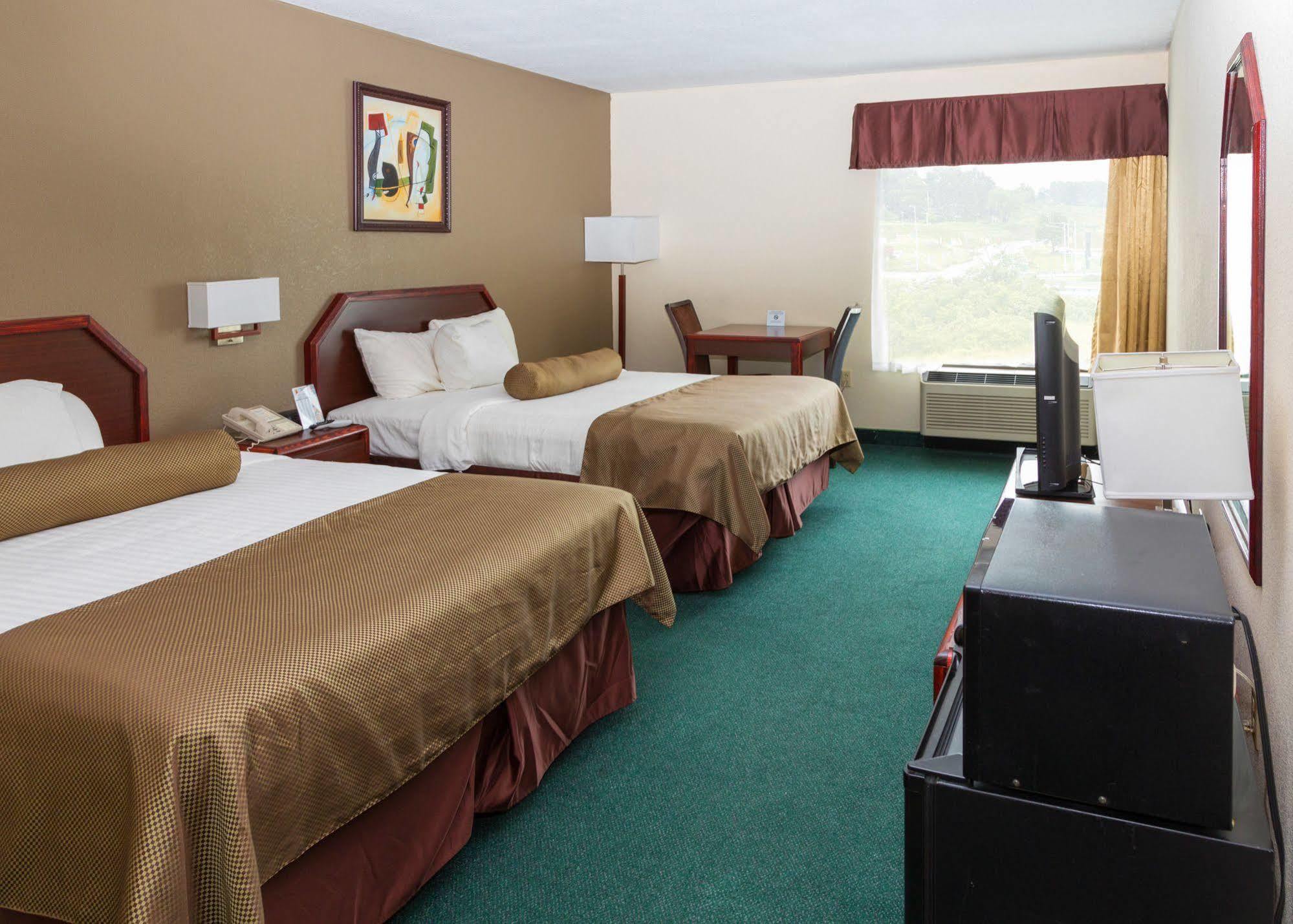 Super 8 By Wyndham Somerset Extérieur photo